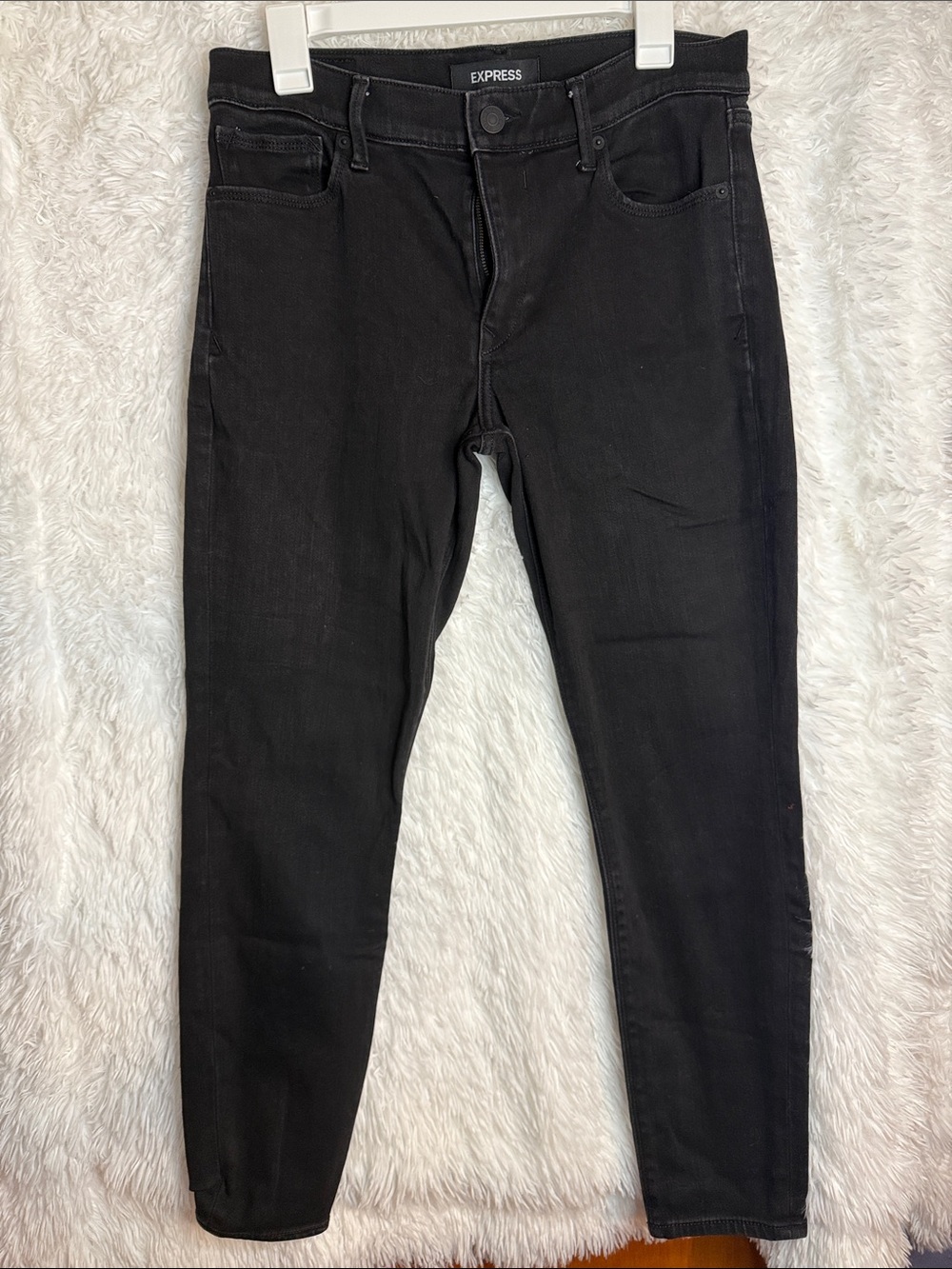 Express Black Skinny Jeans — Mid Rise  Classic Stretch Denim